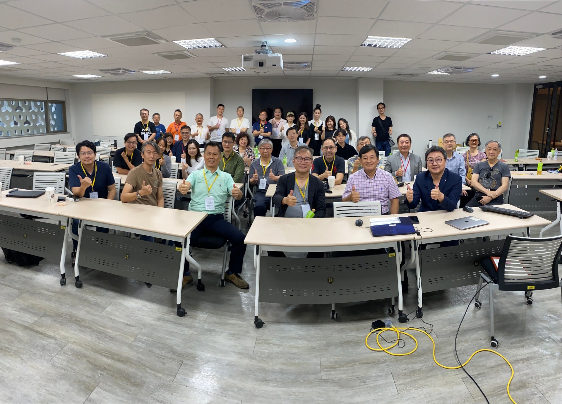 LINE_ALBUM_20240420_240422_3-2